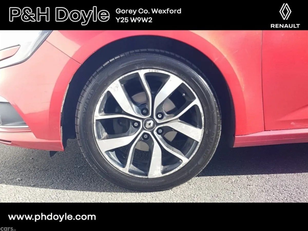 Renault Megane Hatchback, Diesel, 2019, Red