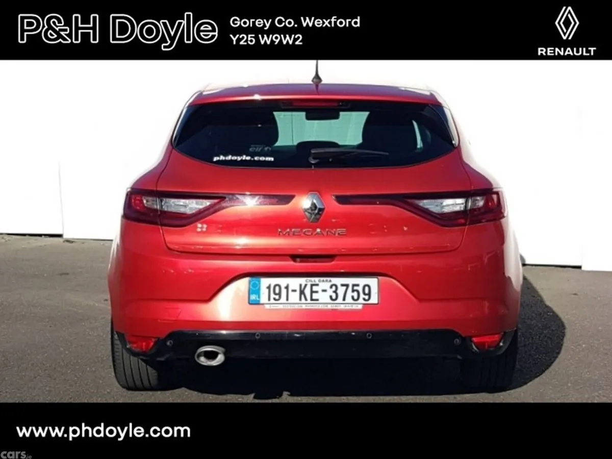 Renault Megane Hatchback, Diesel, 2019, Red
