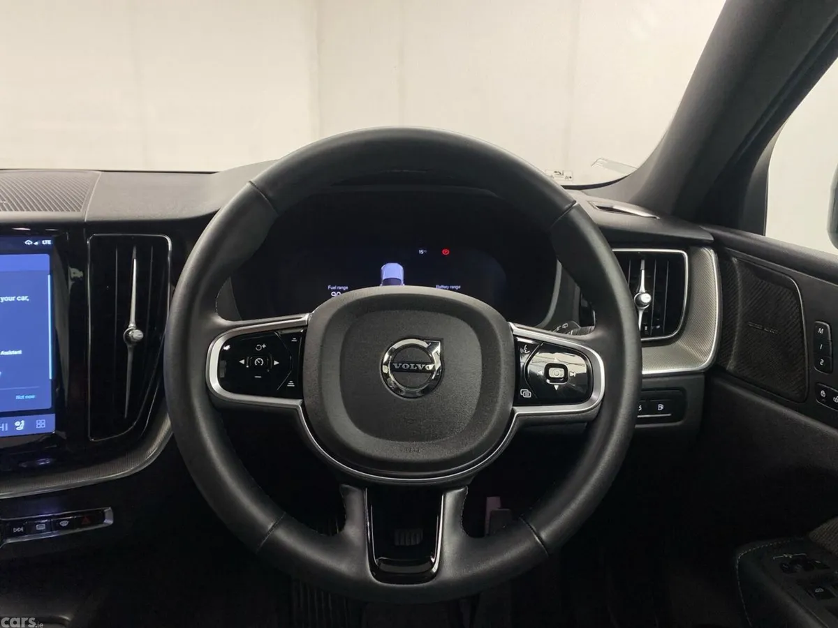Volvo XC60 SUV, Petrol Plug-in Hybrid, 2024, Grey