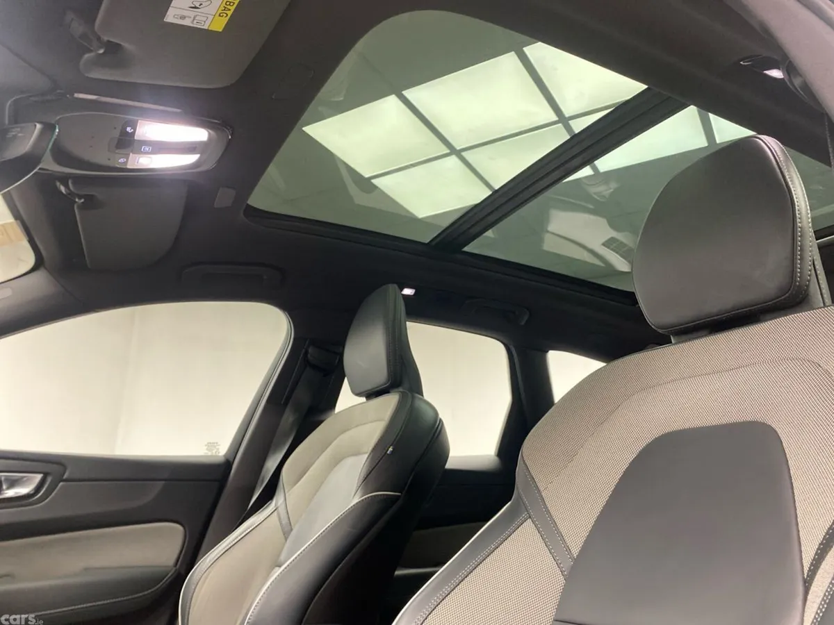 Volvo XC60 SUV, Petrol Plug-in Hybrid, 2024, Grey