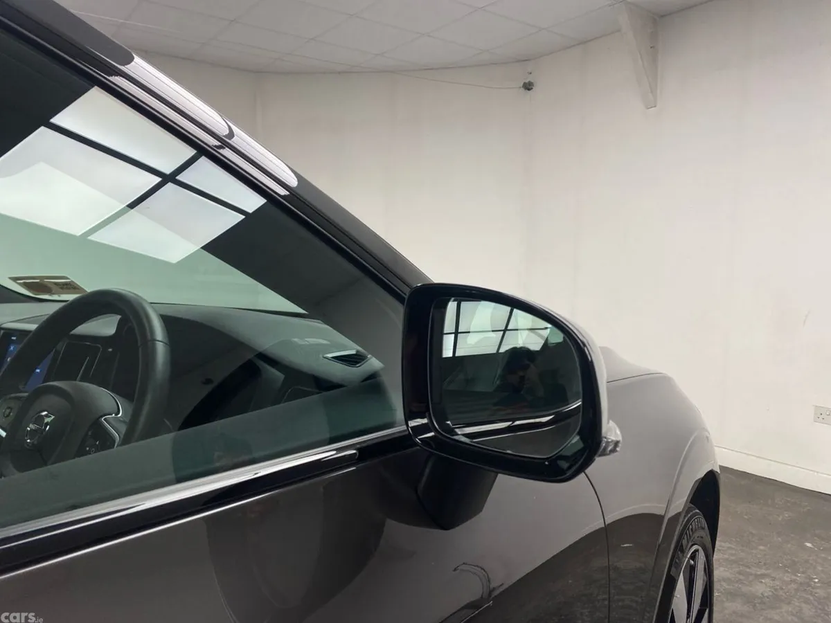 Volvo XC60 SUV, Petrol Plug-in Hybrid, 2024, Grey