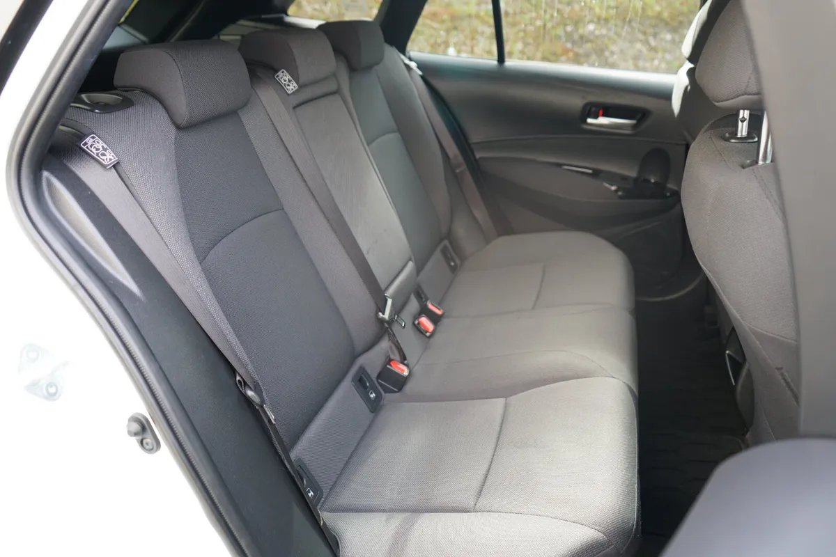 Toyota Corolla Estate, Petrol Hybrid, 2020, White