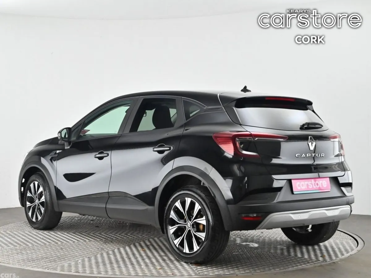 Renault Captur Hatchback, Petrol, 2024, Black