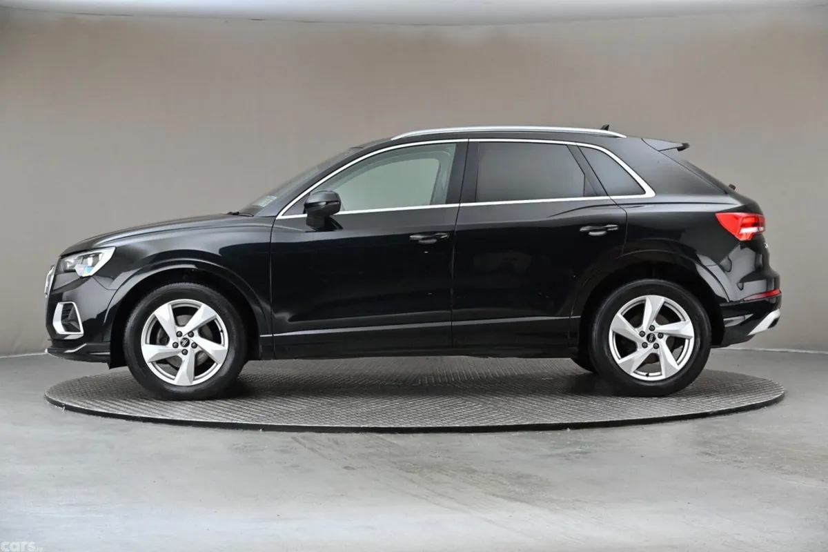 Audi Q3 SUV, Diesel, 2022, Black