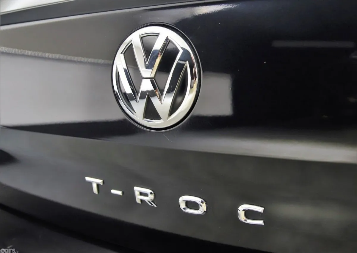 Volkswagen T-Roc SUV, Diesel, 2019, Black