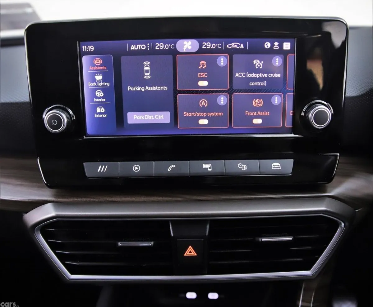 SEAT Leon Estate, Diesel, 2021, Grey