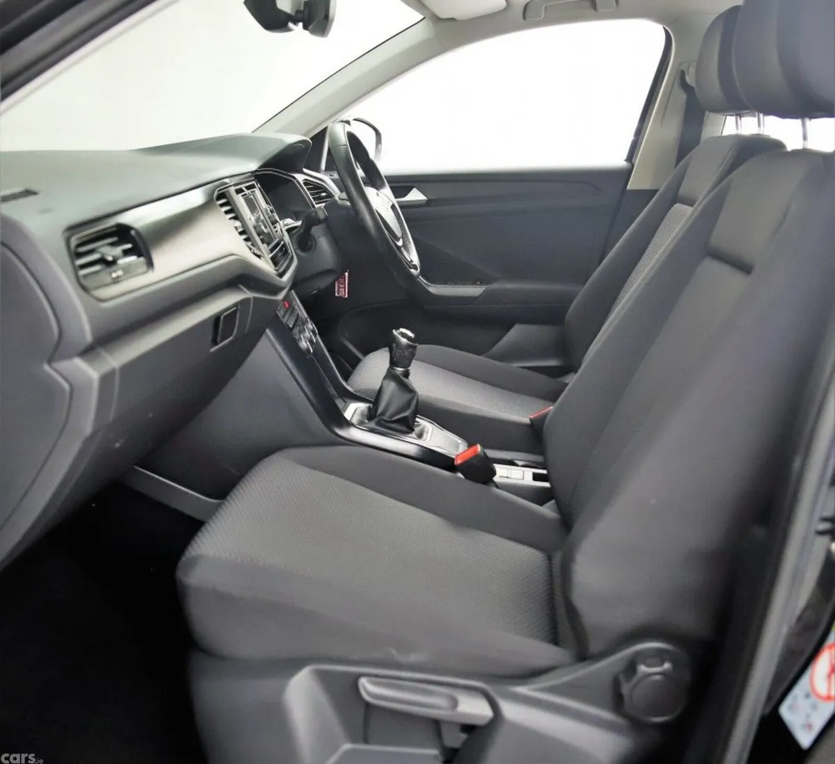 Volkswagen T-Roc SUV, Diesel, 2019, Black