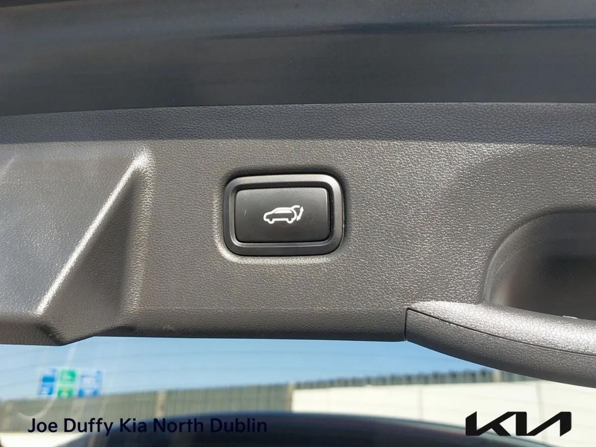 Hyundai Tucson SUV, Petrol Hybrid, 2023, Blue