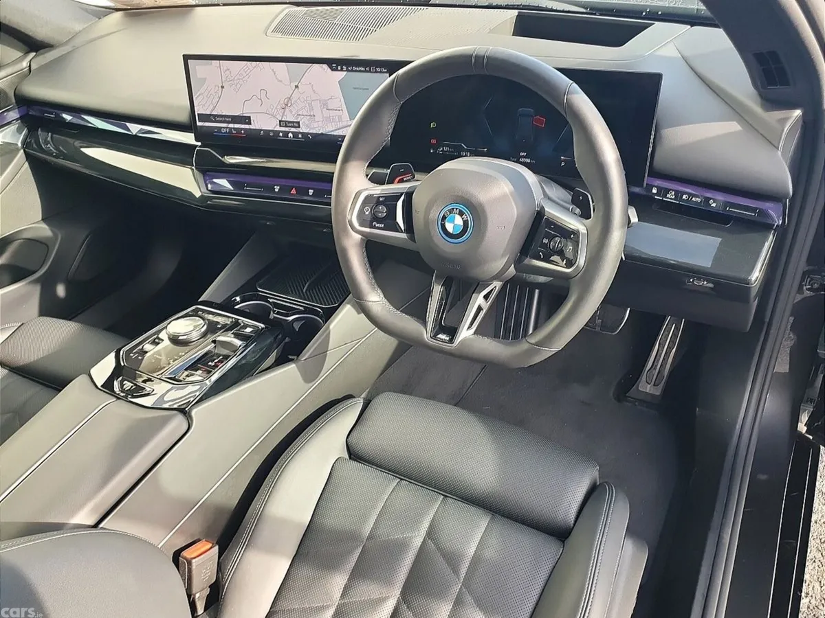 BMW 5-Series Saloon, Petrol Plug-in Hybrid, 2025, Grey