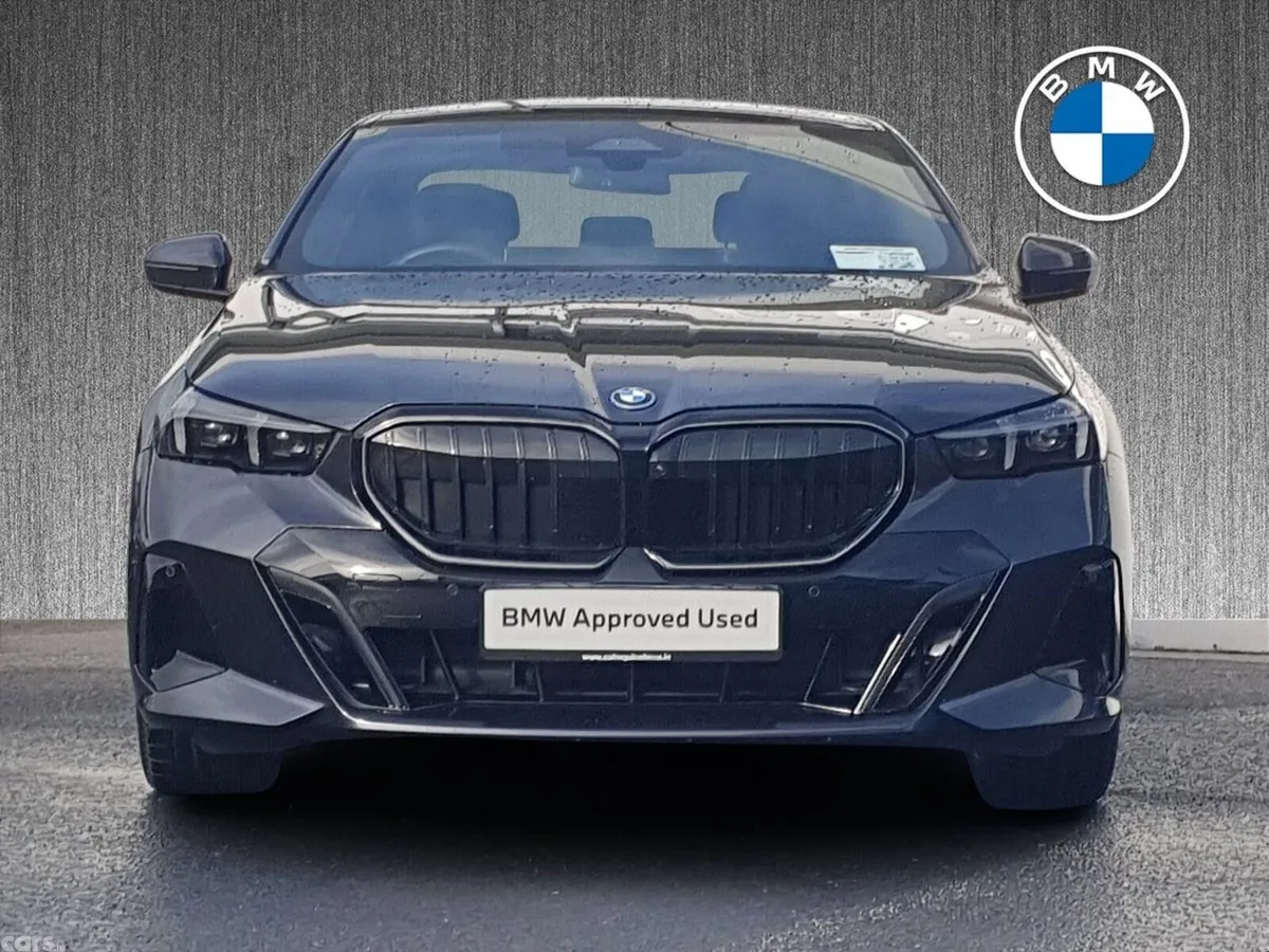 BMW 5-Series Saloon, Petrol Plug-in Hybrid, 2025, Grey