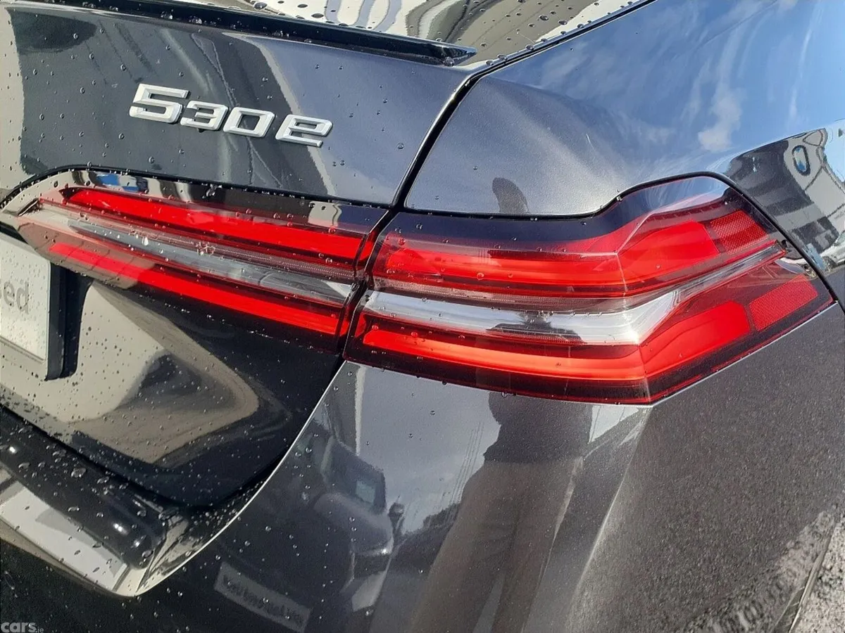 BMW 5-Series Saloon, Petrol Plug-in Hybrid, 2025, Grey