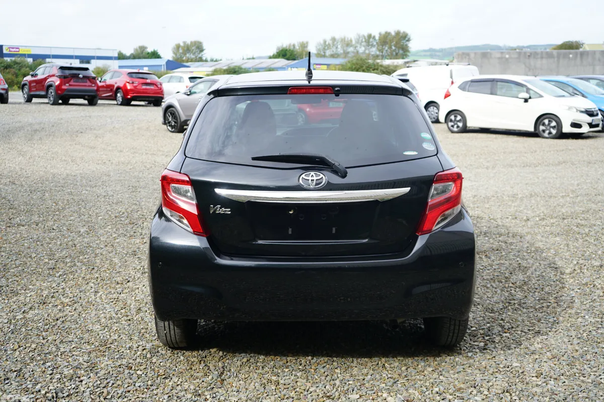 Toyota Vitz Hatchback, Petrol, 2016, Black