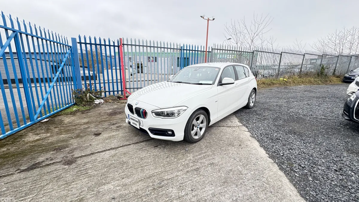 BMW 1-Series Hatchback, Petrol, 2017, White