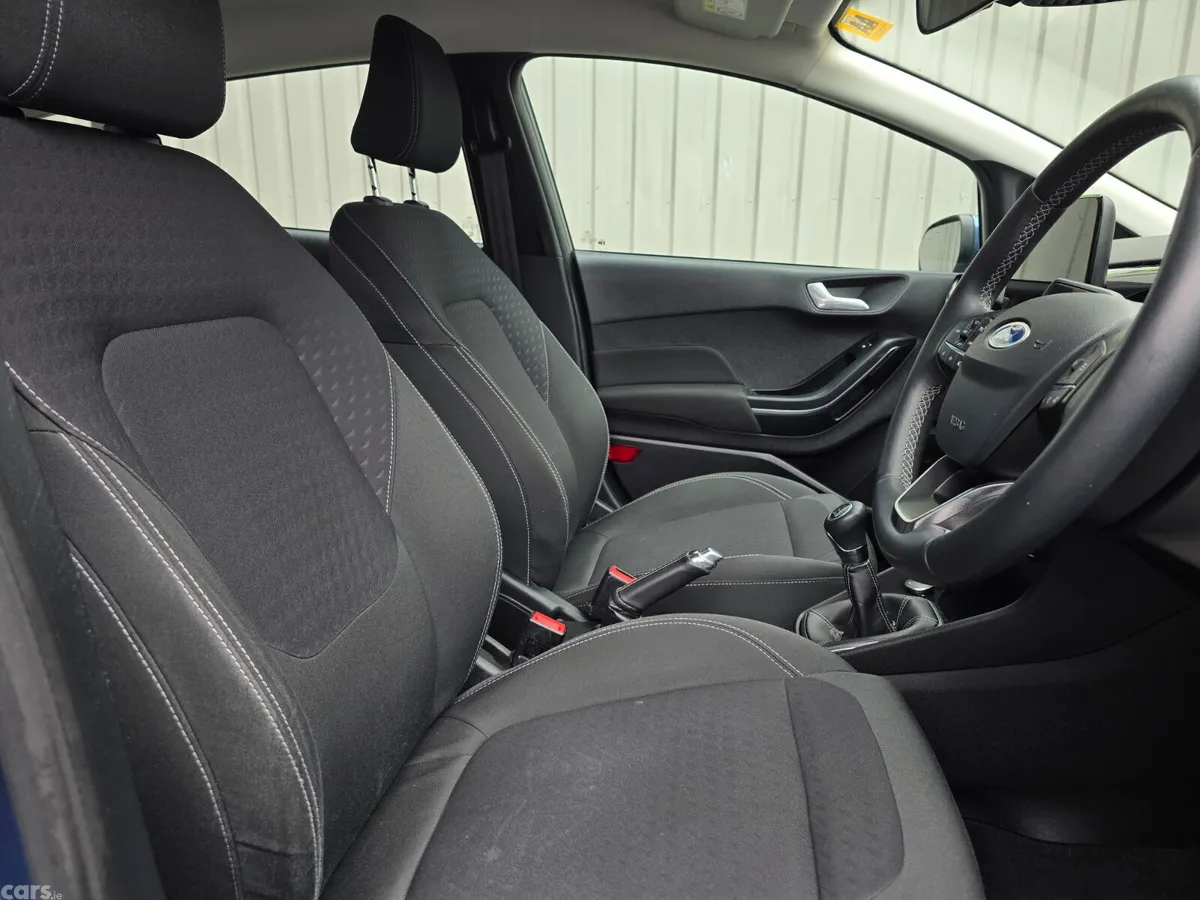 Ford Fiesta Hatchback, Petrol, 2019, Blue