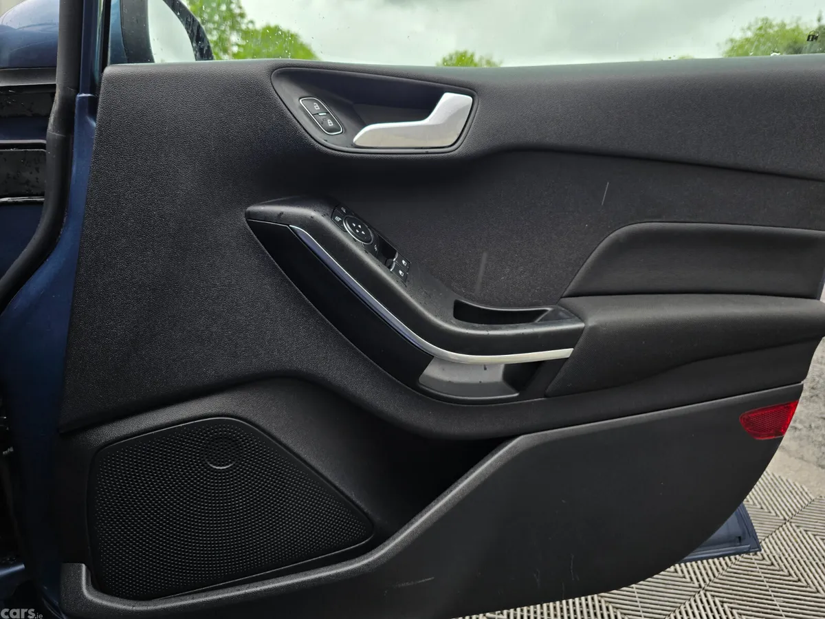 Ford Fiesta Hatchback, Petrol, 2019, Blue