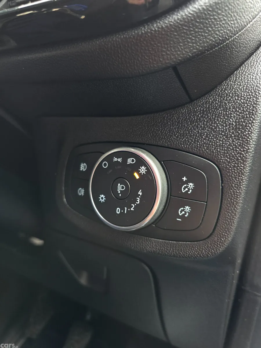 Ford Fiesta Hatchback, Petrol, 2019, Blue