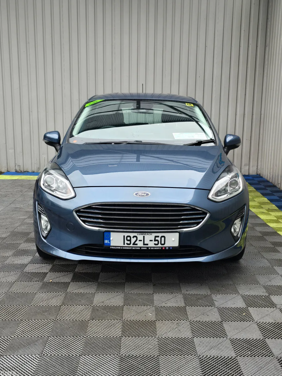 Ford Fiesta Hatchback, Petrol, 2019, Blue