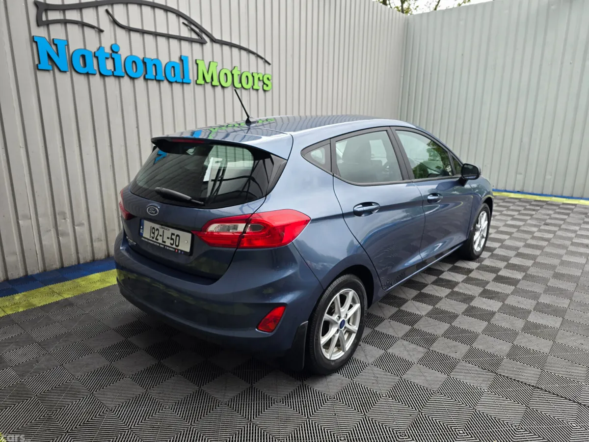 Ford Fiesta Hatchback, Petrol, 2019, Blue