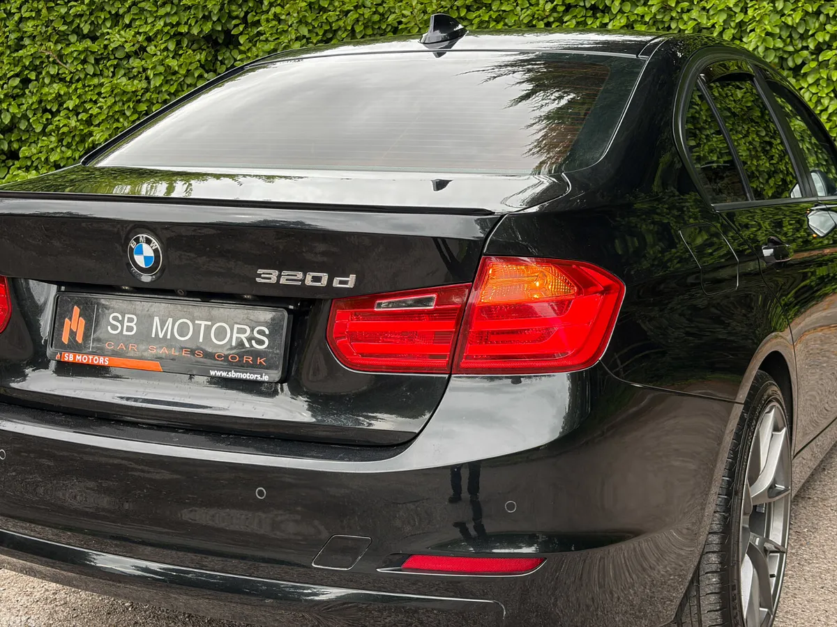 BMW 3-Series Saloon, Diesel, 2014, Black
