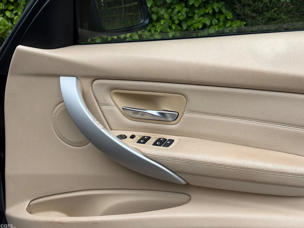 BMW 3-Series Saloon, Diesel, 2014, Black