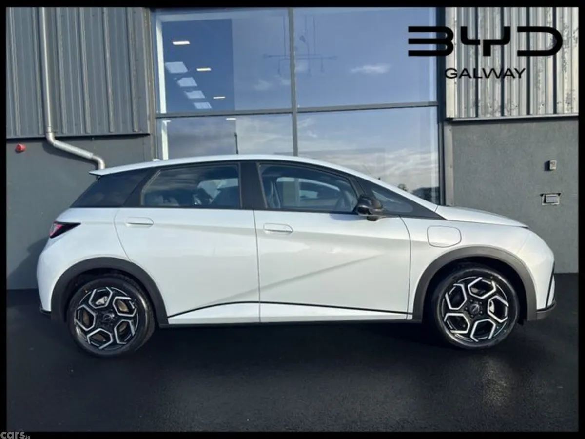 BYD DOLPHIN Hatchback, Electric, 2026, White