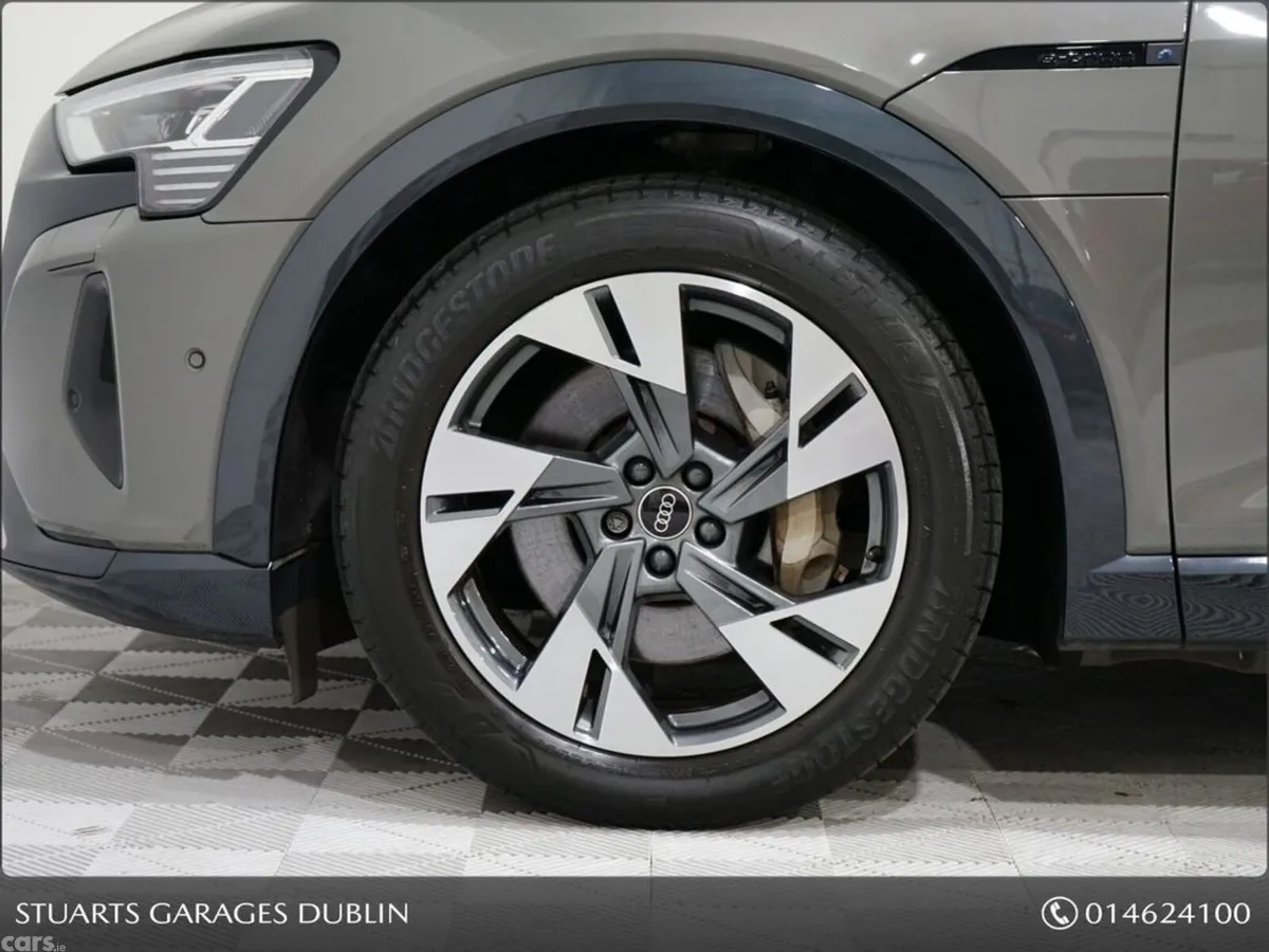 Audi Q8 e-tron Estate, Electric, 2023, Grey