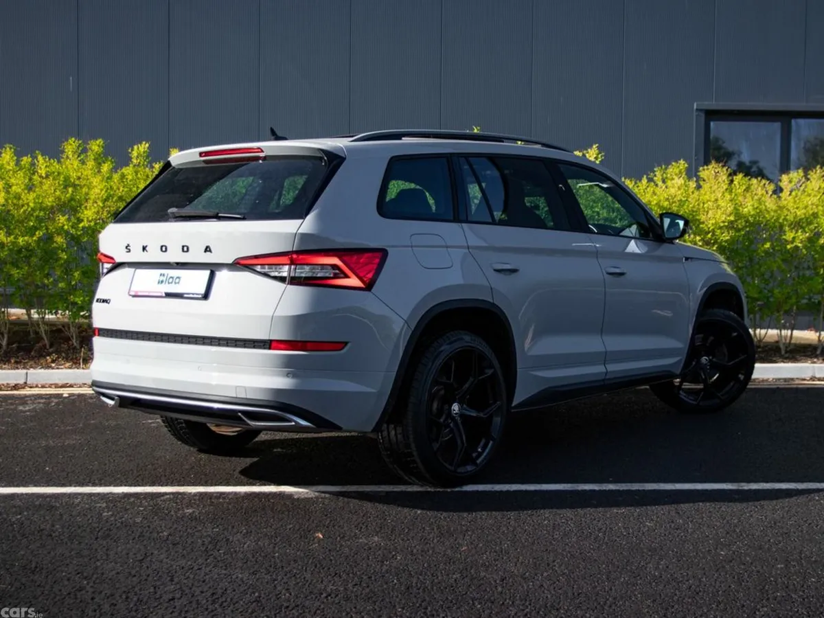 Skoda Kodiaq Estate, Diesel, 2021, Grey
