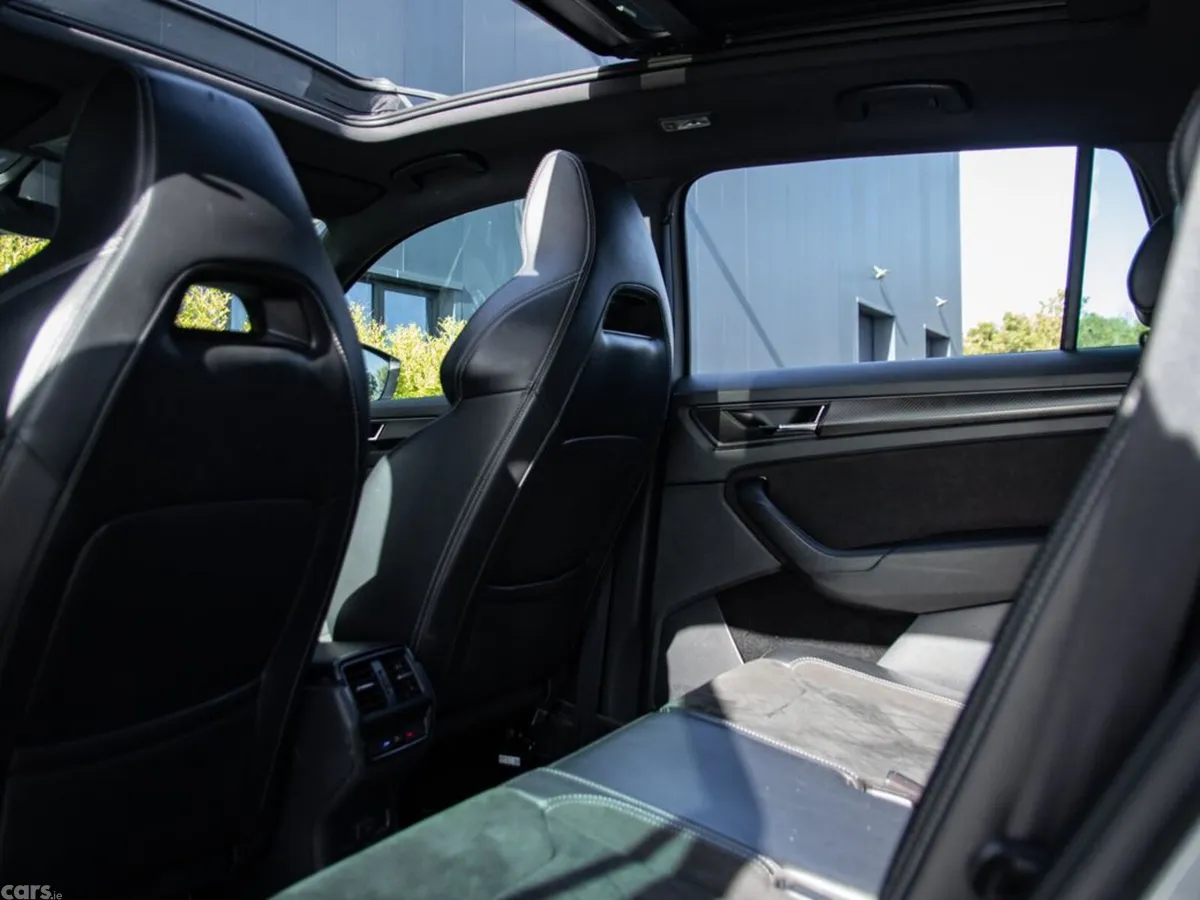 Skoda Kodiaq Estate, Diesel, 2021, Grey