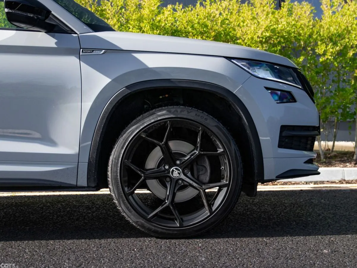 Skoda Kodiaq Estate, Diesel, 2021, Grey
