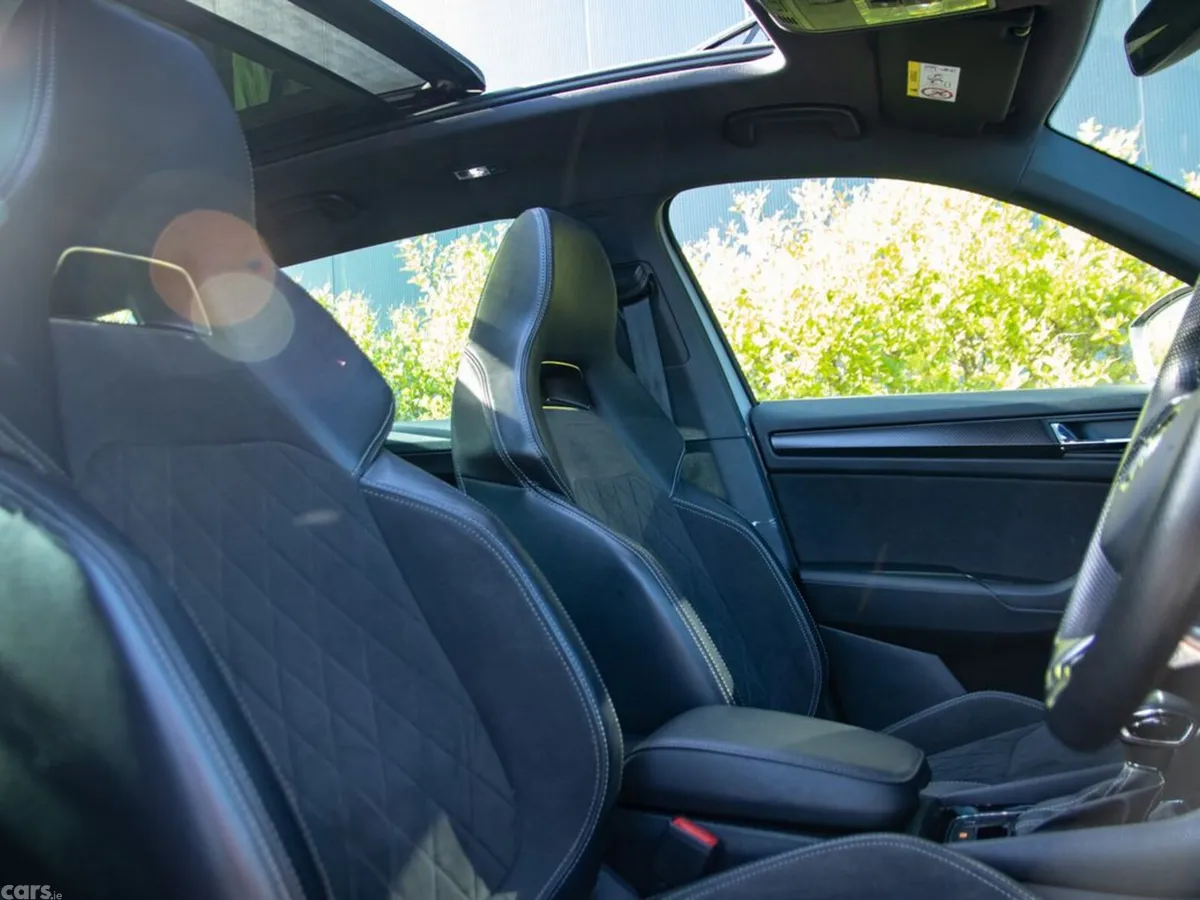 Skoda Kodiaq Estate, Diesel, 2021, Grey