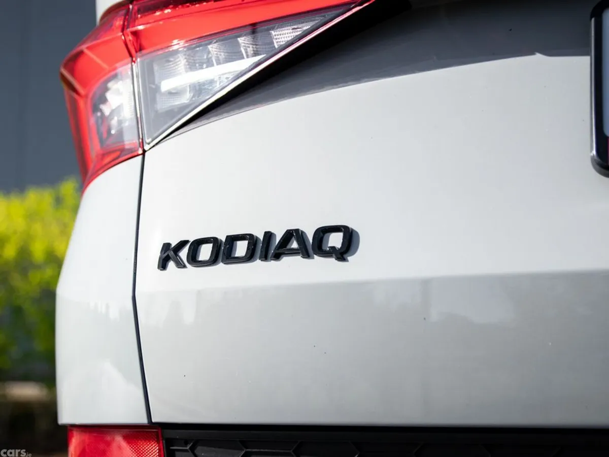 Skoda Kodiaq Estate, Diesel, 2021, Grey