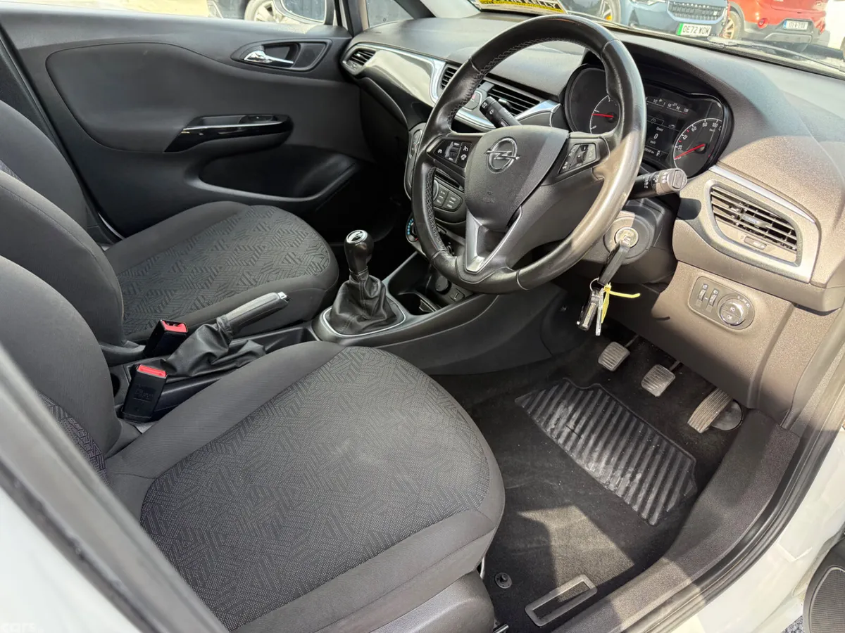 Opel Corsa Hatchback, Diesel, 2018, White
