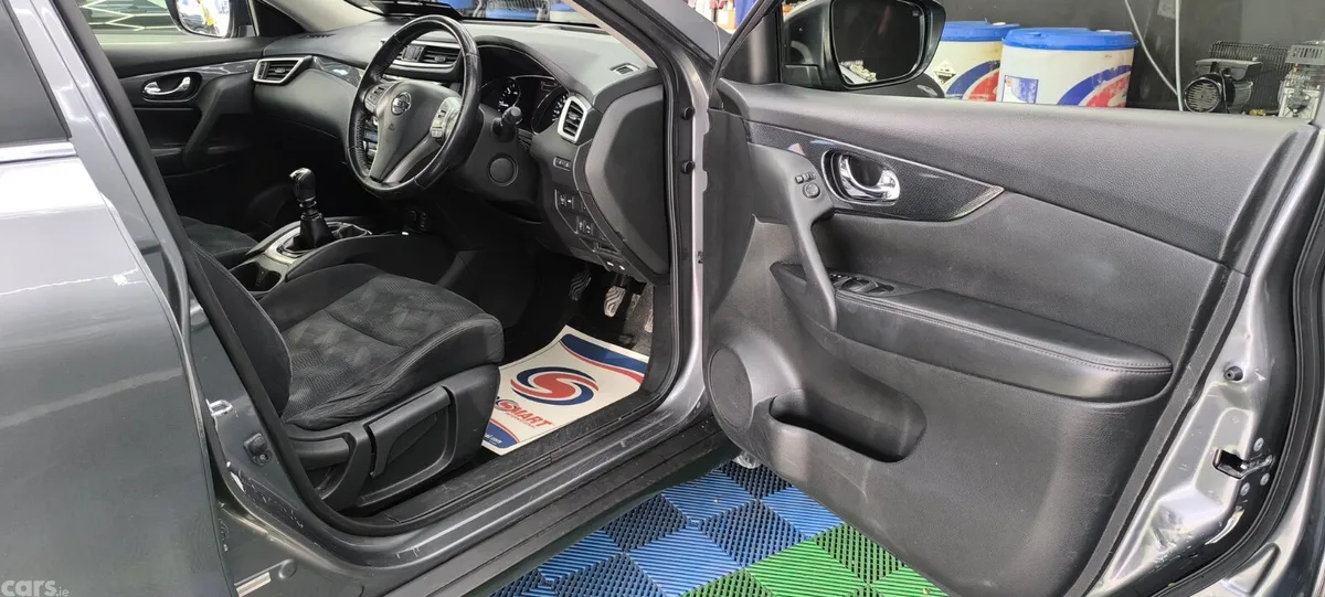 Nissan X-Trail SUV, Diesel, 2015, Grey