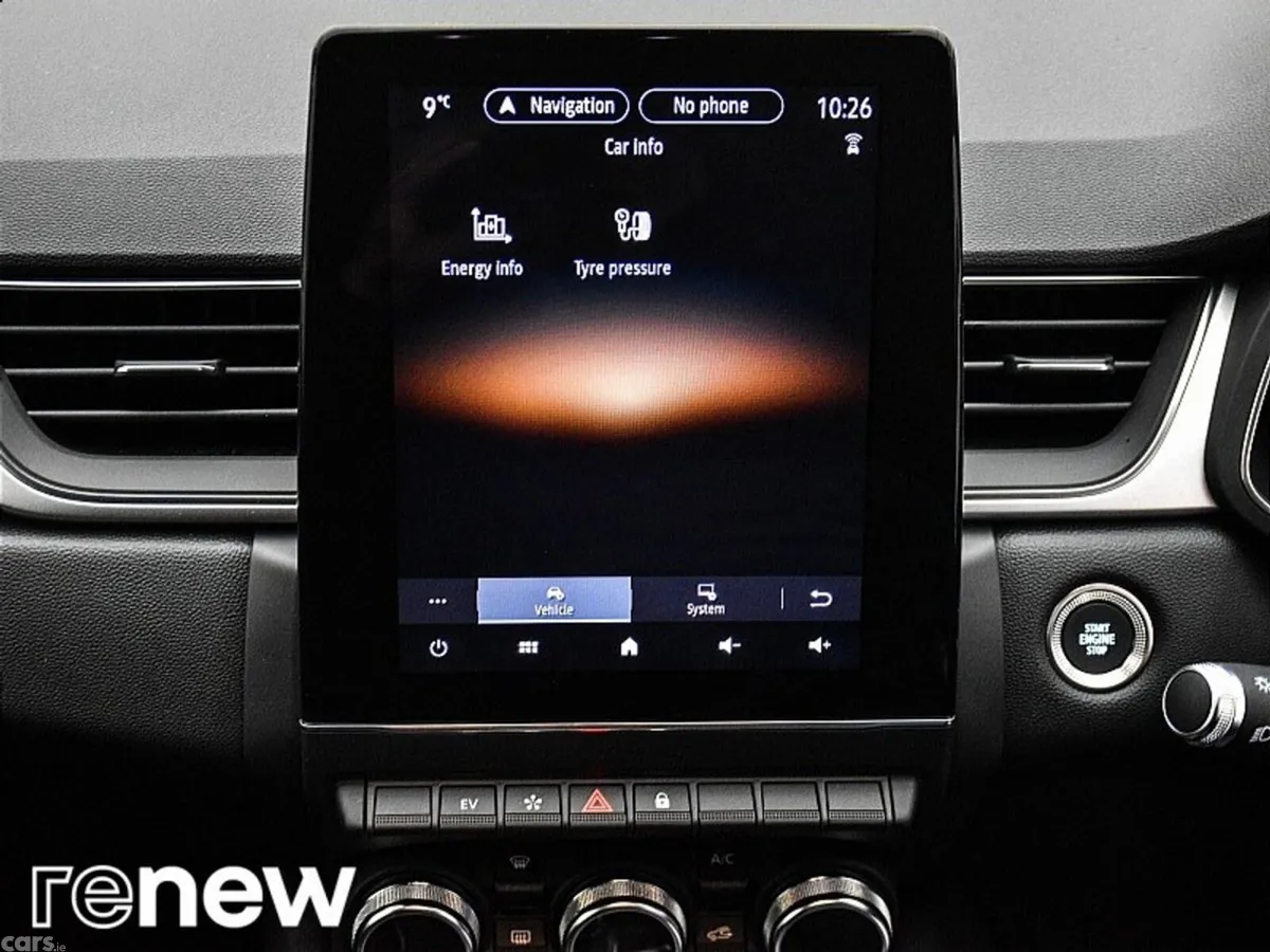 Renault Captur SUV, Petrol Plug-in Hybrid, 2021, Red