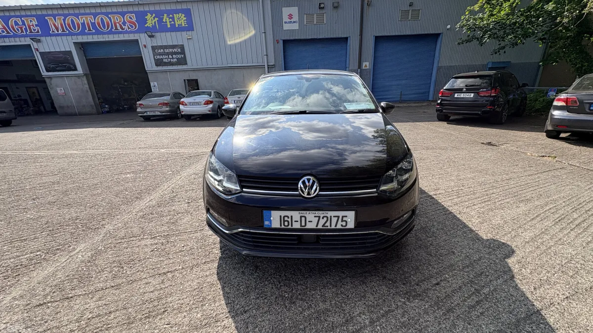 Volkswagen Polo Hatchback, Petrol, 2016, Black