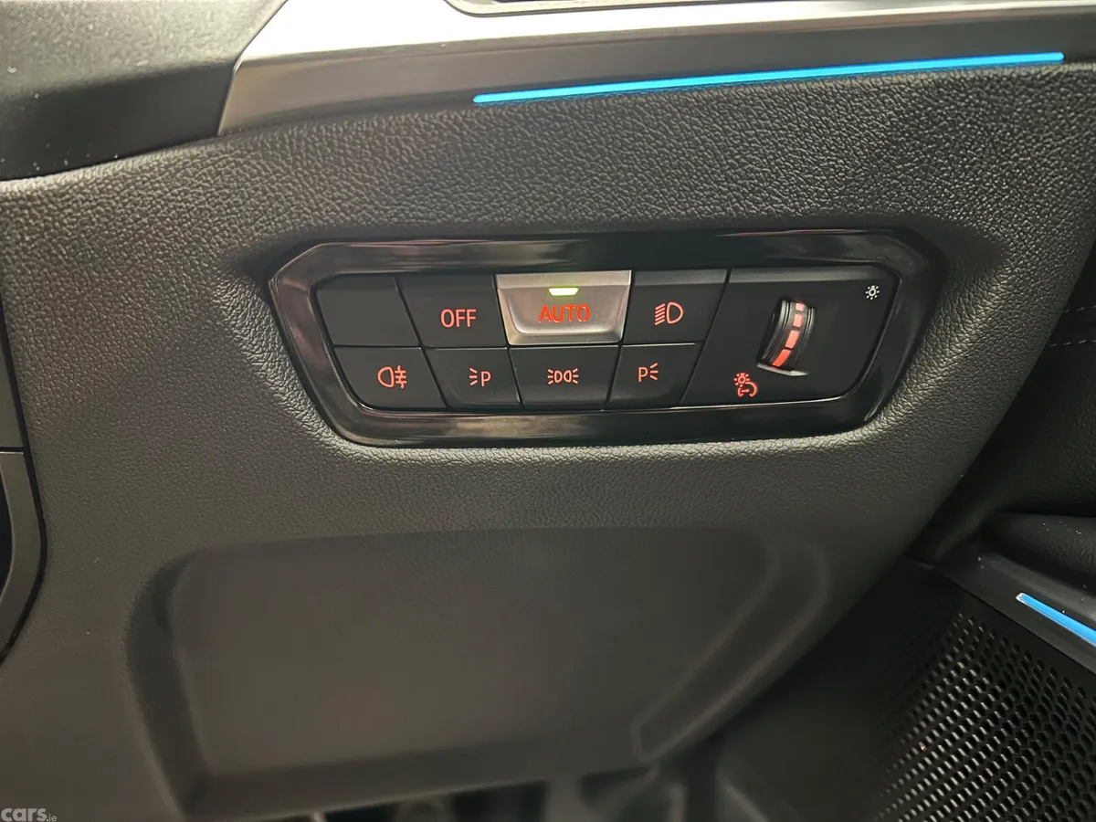 BMW 3-Series Saloon, Petrol Plug-in Hybrid, 2023, Black