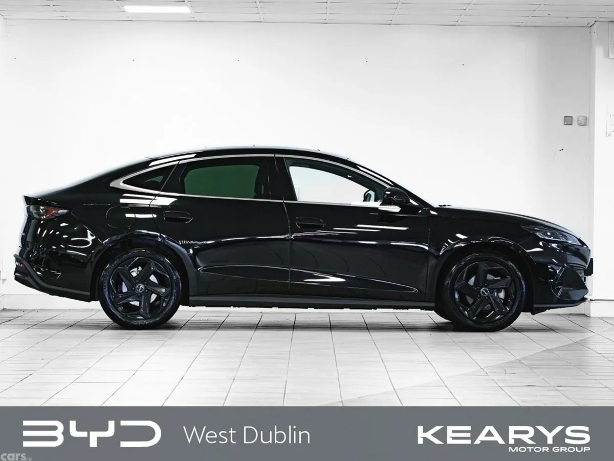 BYD Seal 6 Saloon, Petrol Plug-in Hybrid, 2026, Black