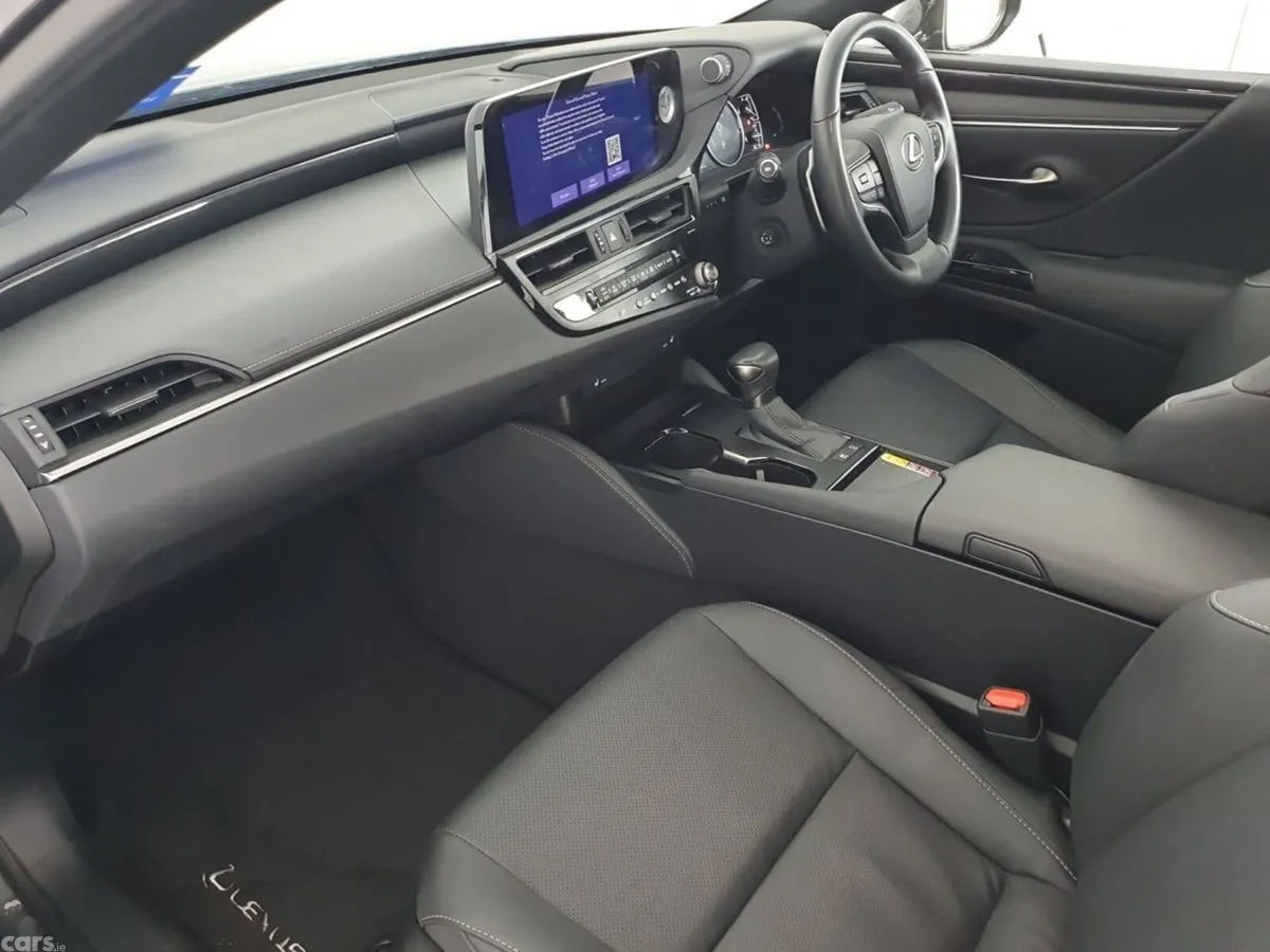 Lexus ES Saloon, Petrol Hybrid, 2024, Grey