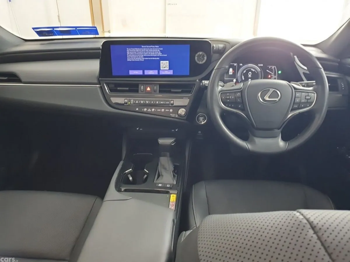Lexus ES Saloon, Petrol Hybrid, 2024, Grey