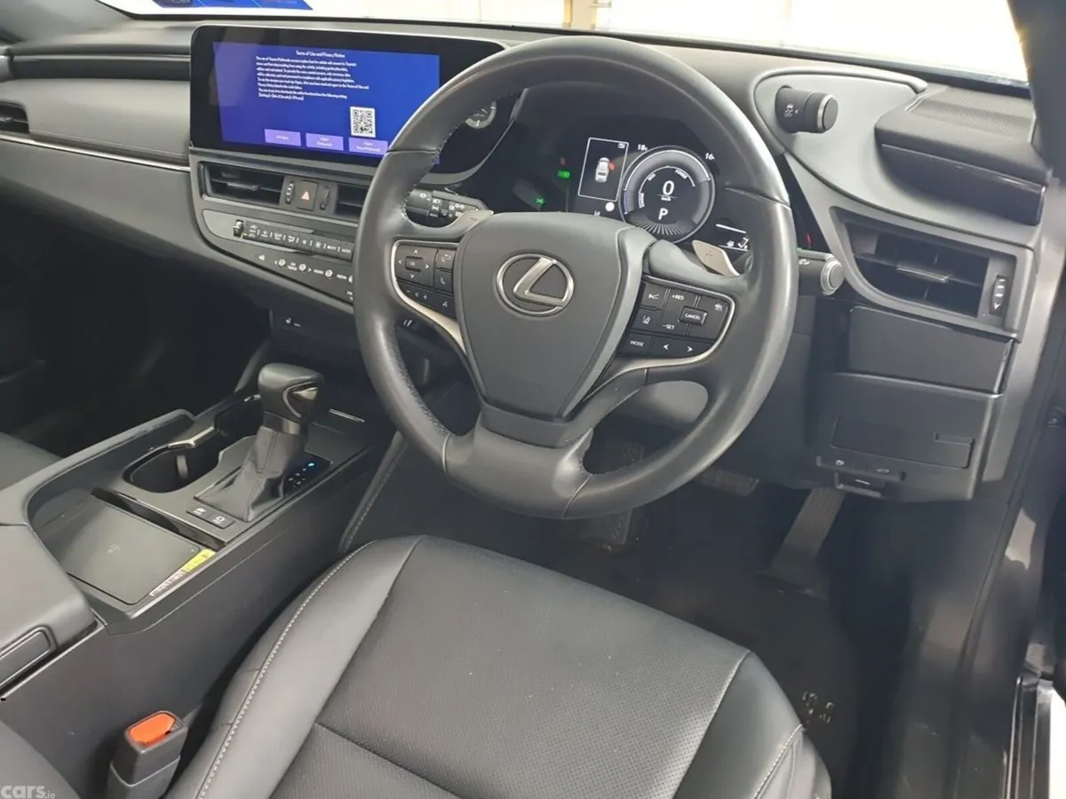 Lexus ES Saloon, Petrol Hybrid, 2024, Grey