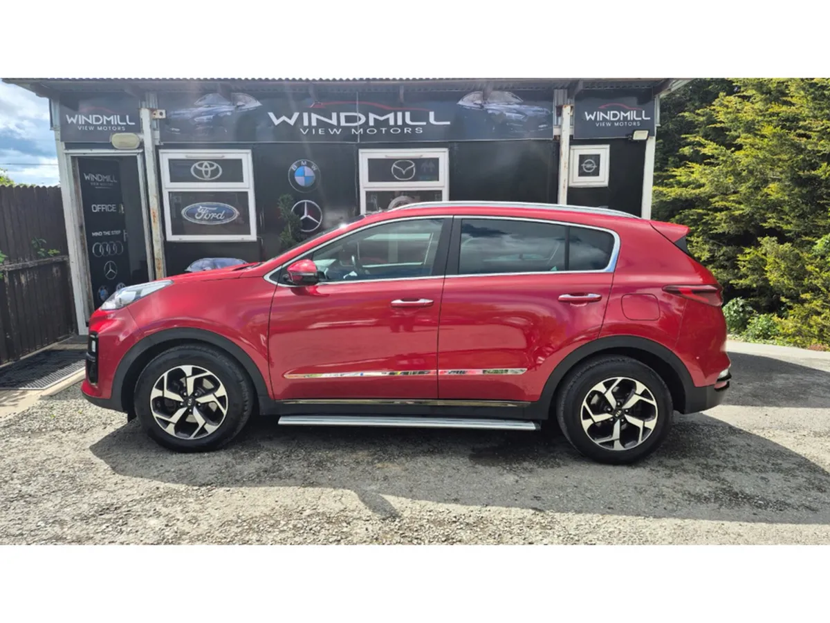 Kia Sportage SUV, Diesel Hybrid, 2020, Red