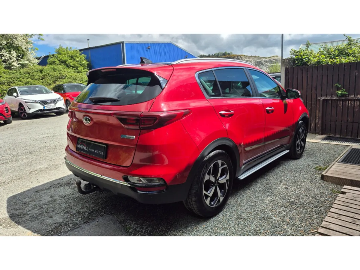 Kia Sportage SUV, Diesel Hybrid, 2020, Red