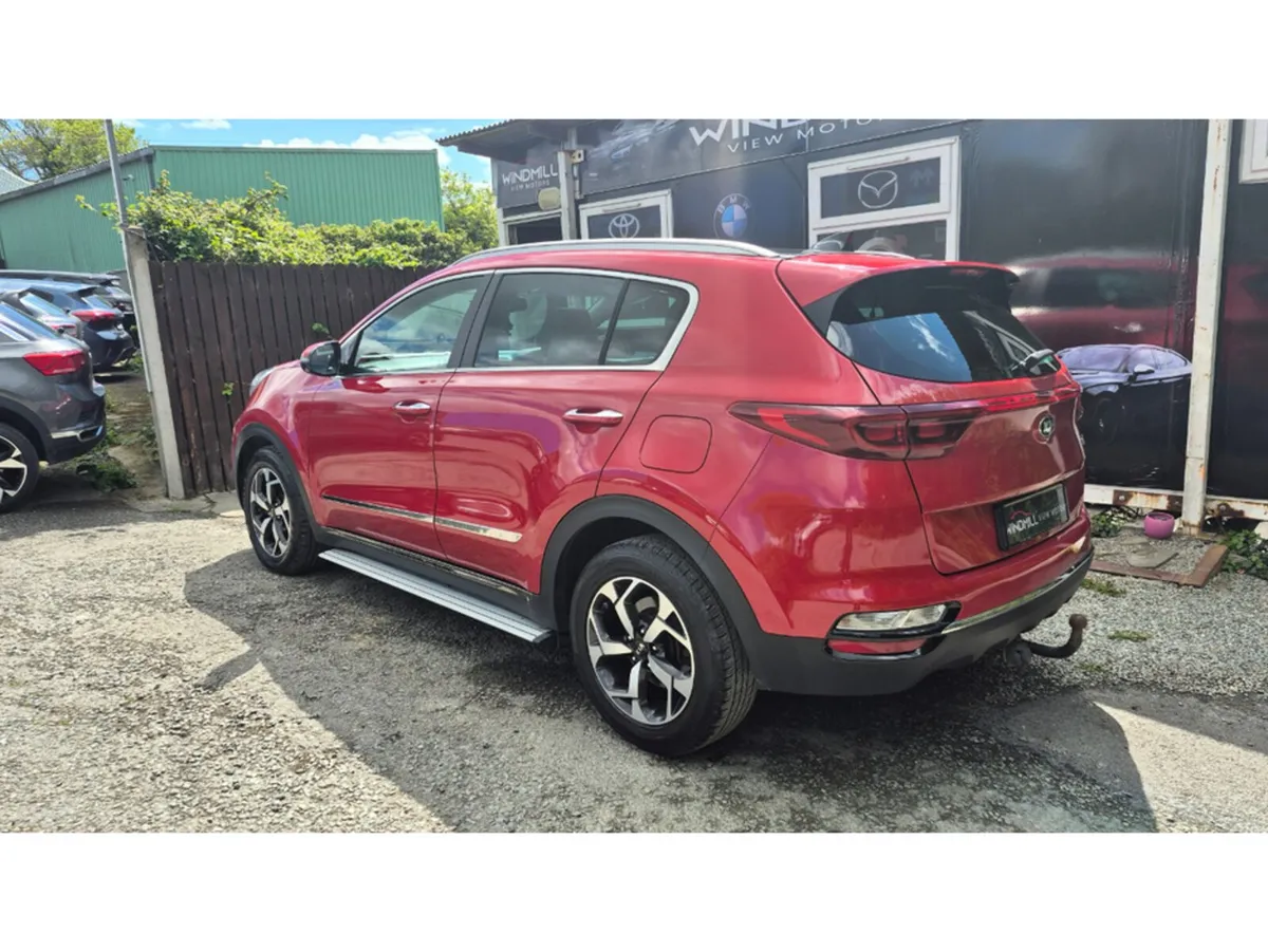 Kia Sportage SUV, Diesel Hybrid, 2020, Red