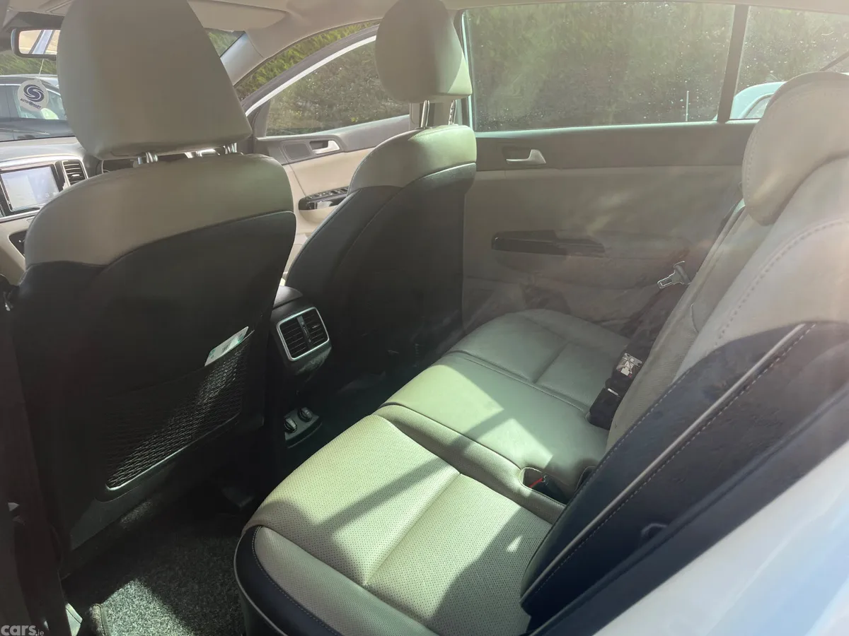 Kia Sportage SUV, Diesel, 2020, White