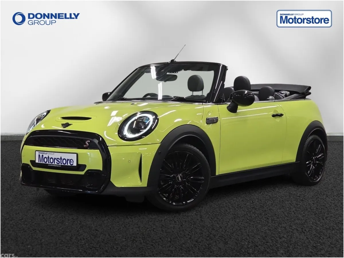 Mini Cooper Convertible, Petrol, 2023, Yellow