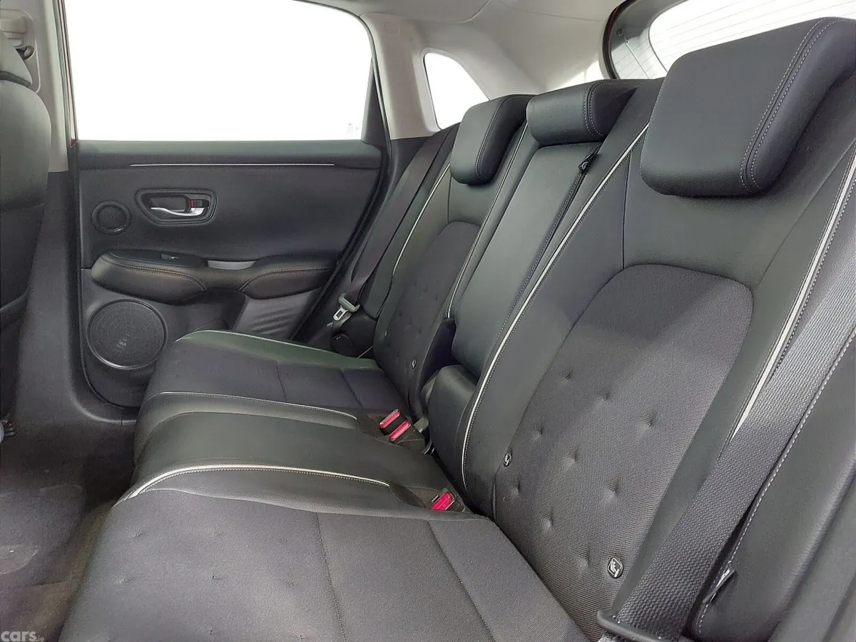 Honda ZR-V Estate, Petrol Hybrid, 2024, Red
