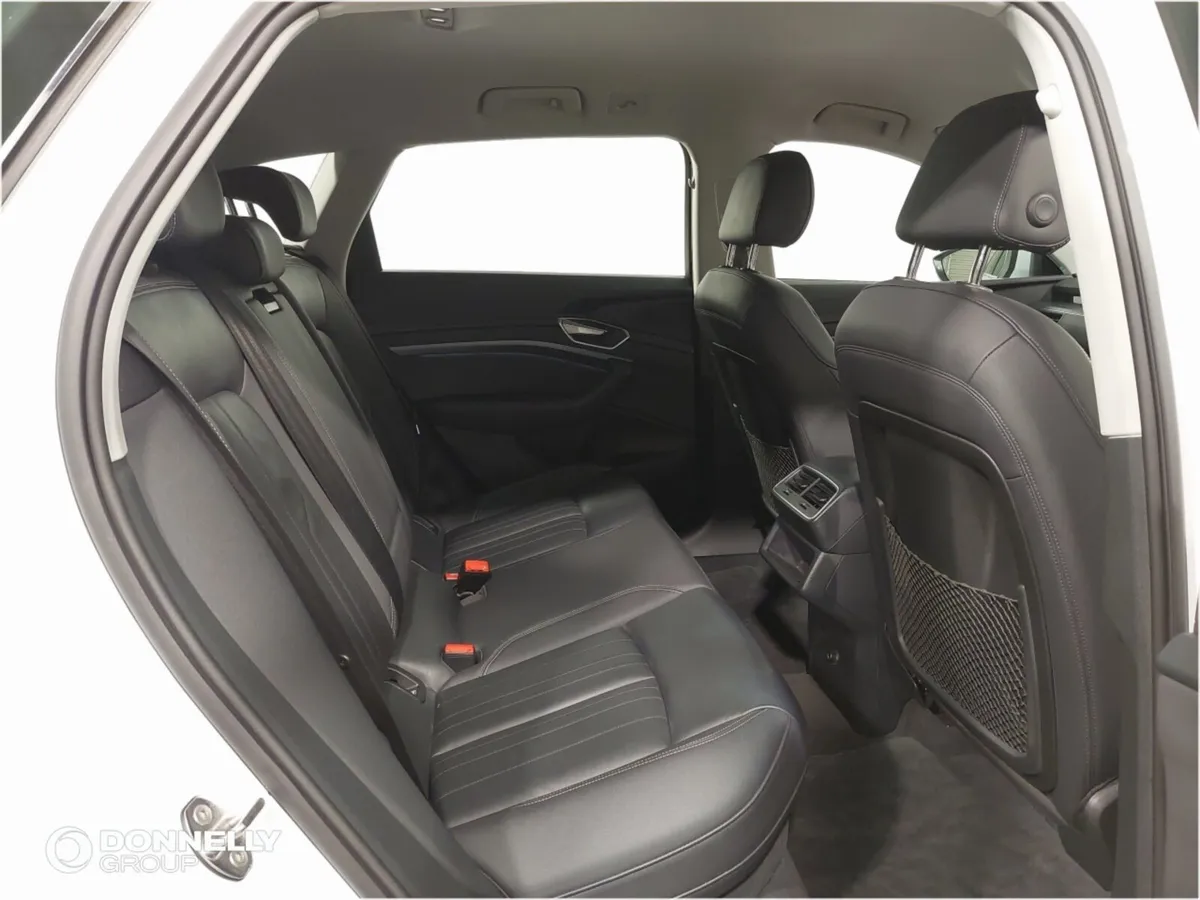 Audi Q8 SUV, Electric, 2023, White