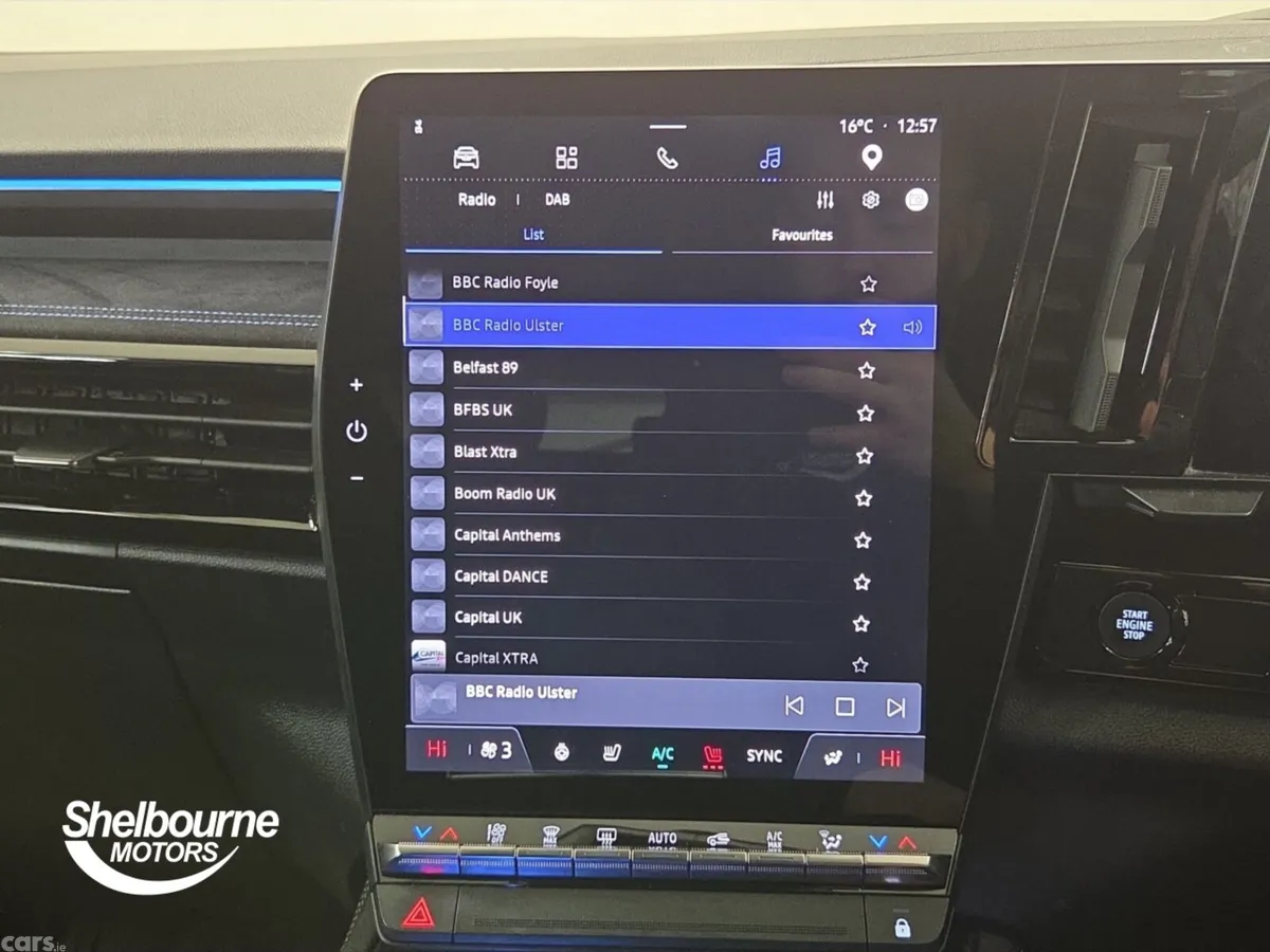 Renault Austral Estate, Petrol Hybrid, 2023, Blue