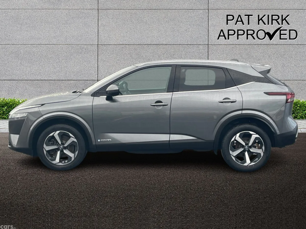 Nissan Qashqai Hatchback, Petrol Hybrid, 2023, Grey