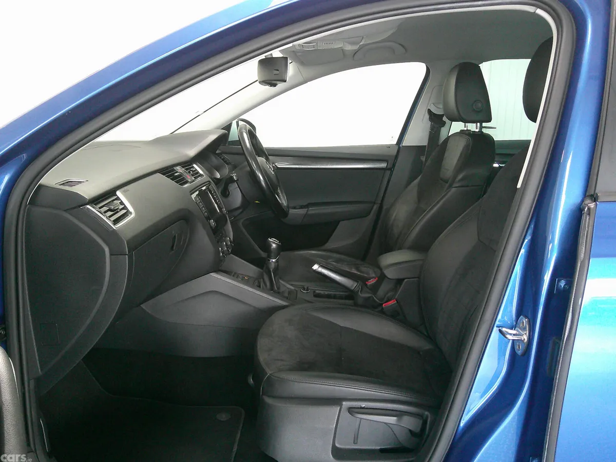Skoda Octavia Estate, Diesel, 2015, Blue
